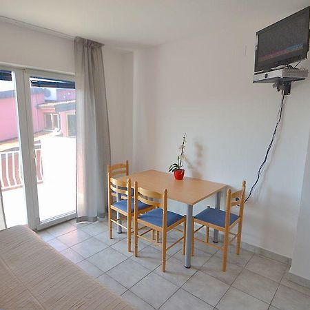 Apartments Tenerifa Novigrad Istria Eksteriør bilde
